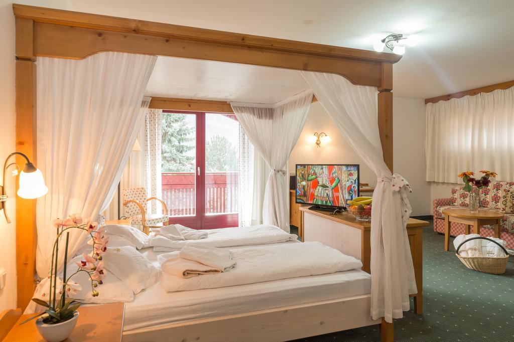 Hotel Hellweger Campo Tures Exterior photo